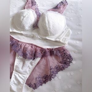 US-32C  Japanese Brand High Quality Floral Embroidery Sexy Bra Panty Set